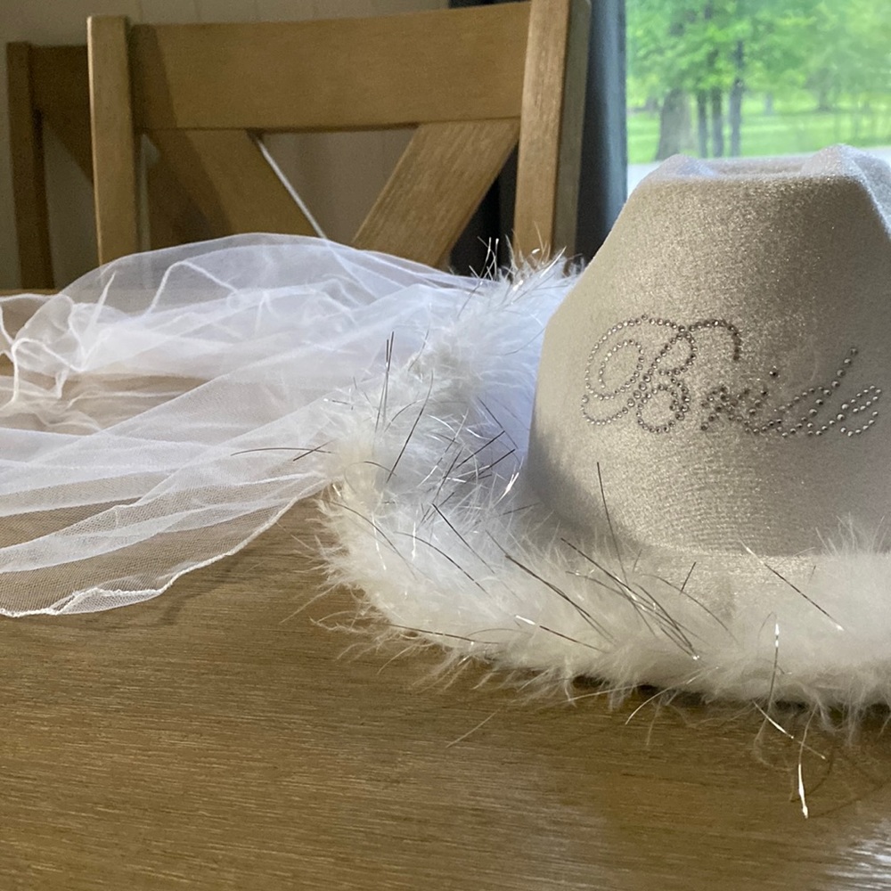 Bride White Cowboy Hat with veil